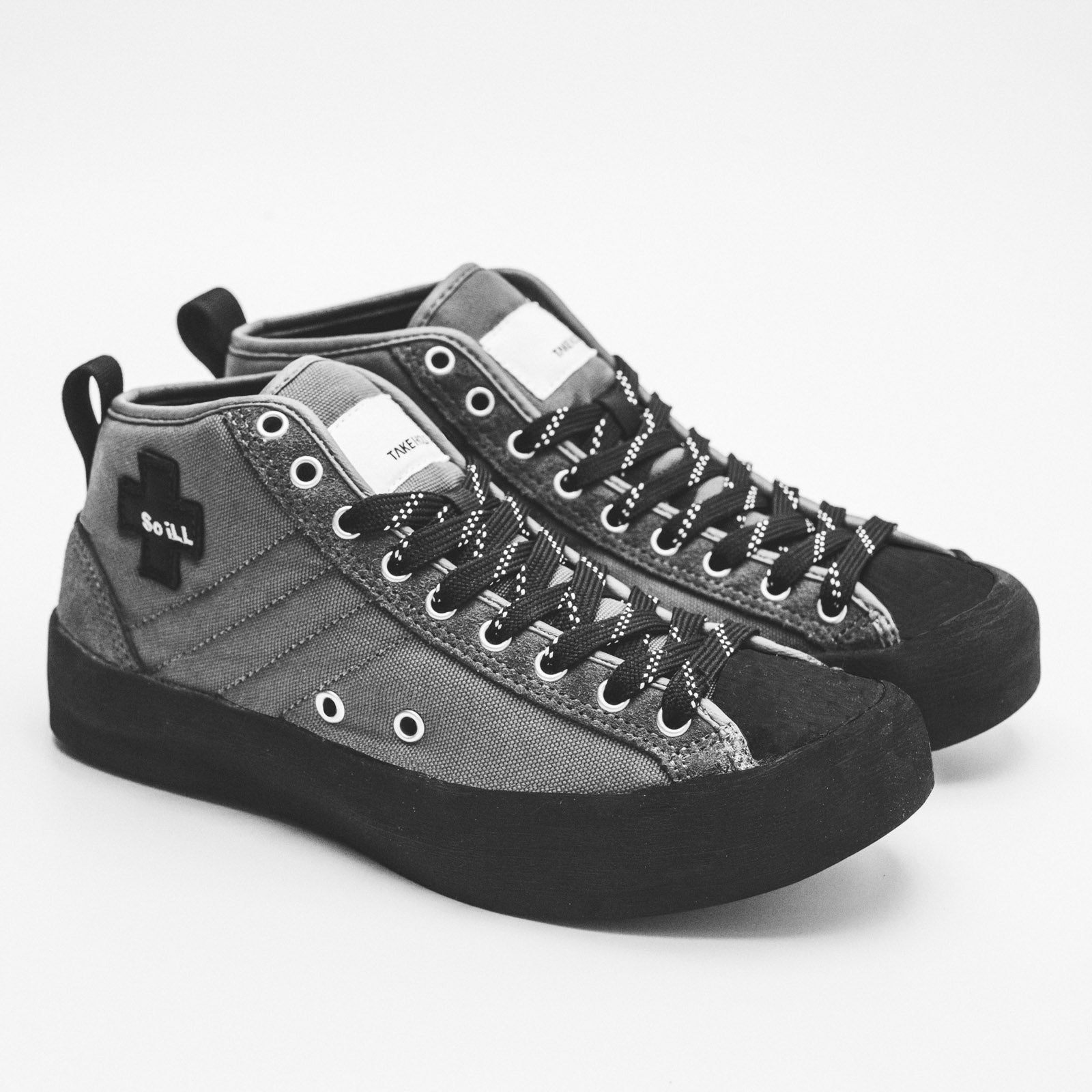 Approach Shoes - So iLL