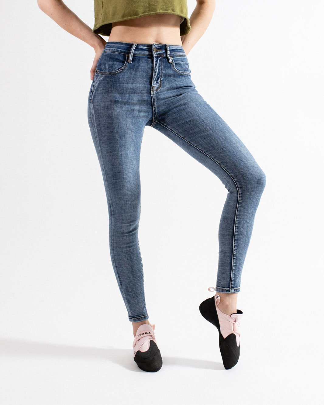 Curvy Fit Vintage Mom Ultra High Jeans - Light denim blue - Ladies | H&M IN
